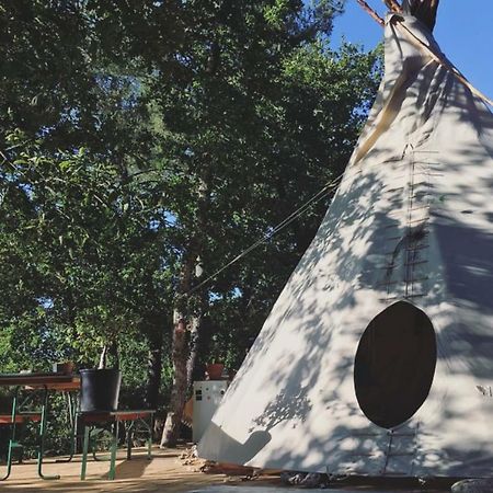 Tipi Lodge Dans La Foret Mimizan Exterior photo